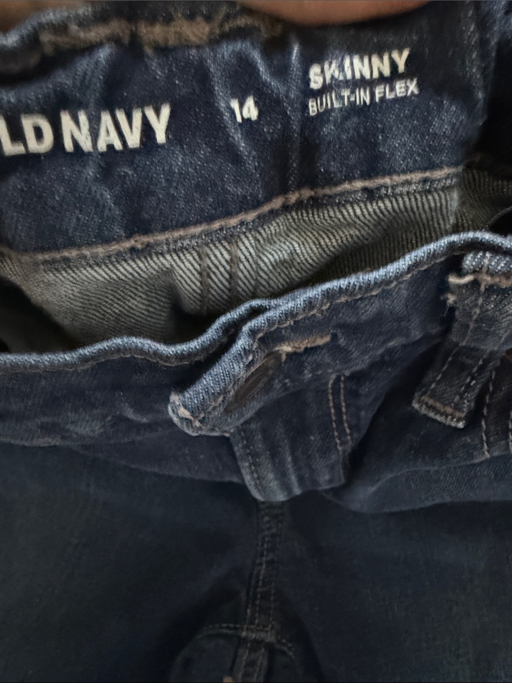 Old Navy boys size 14 Skinny Jeans in Dark Blue Wash
